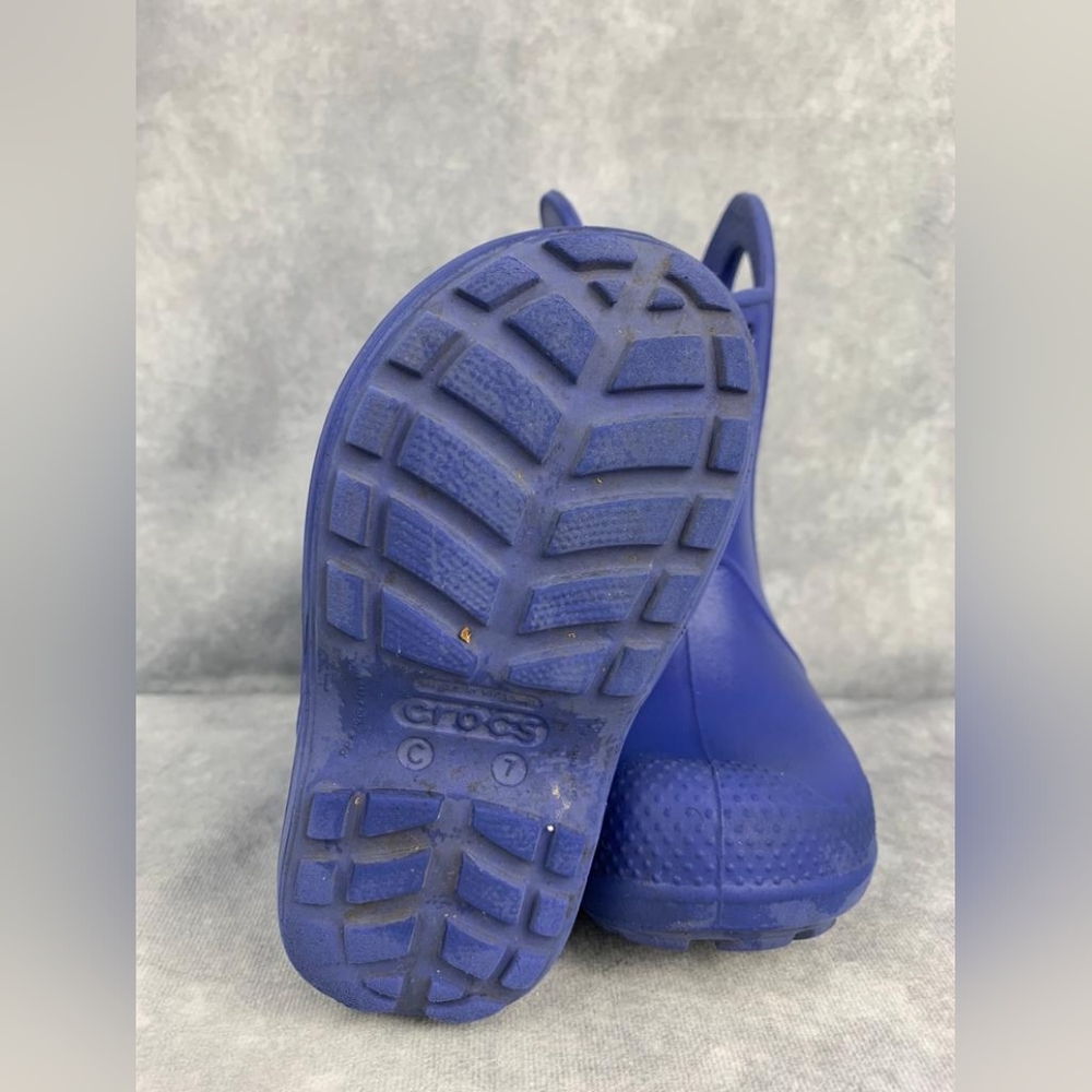 CROCS Kids Blue Handle Rain & Snow Boots - Picture 6 of 7